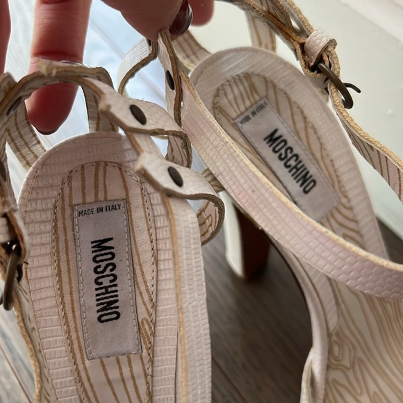 Moschino White Picket Fence Novelty Heels (EU 37) - Picture 2 of 9